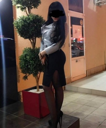Василиса, 33